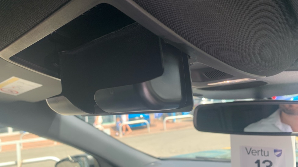 Ford Kuga 2.5 PHEV ST-Line X Black Package 5dr CVT Estate - Image 34