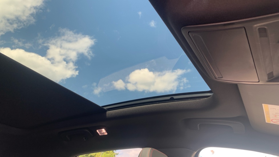 Ford Kuga 2.5 PHEV ST-Line X Black Package 5dr CVT Estate - Image 35