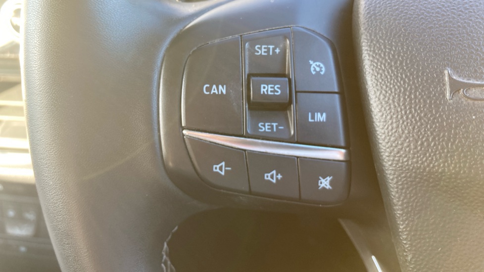 Ford Fiesta 1.0 EcoBoost Hybrid mHEV 125 Titanium 5dr Petrol Hatchback - Image 34