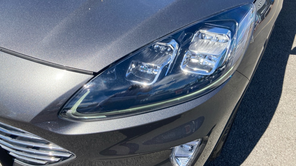 Ford Kuga 1.5 EcoBlue Titanium Edition 5dr Auto Diesel Estate - Image 23