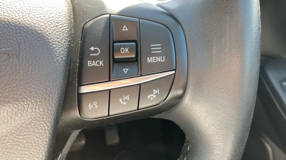 Ford Kuga 1.5 EcoBlue Titanium Edition 5dr Auto Diesel Estate - Image 37