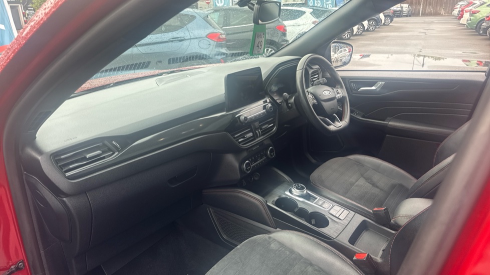 Ford Kuga 2.5 FHEV ST-Line X Edition 5dr CVT Hybrid Estate - Image 9