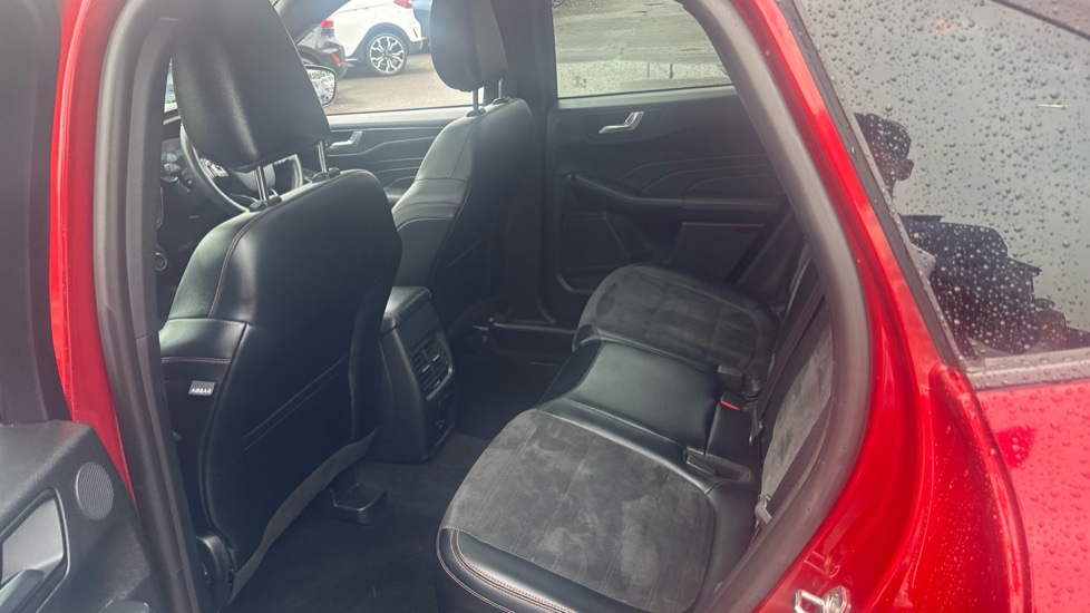 Ford Kuga 2.5 FHEV ST-Line X Edition 5dr CVT Hybrid Estate - Image 16