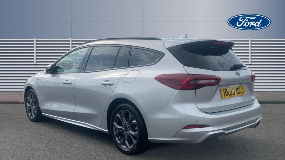 Ford Focus 1.0 EcoBoost 125 ST-Line Edition 5dr Petrol Estate - Image 2