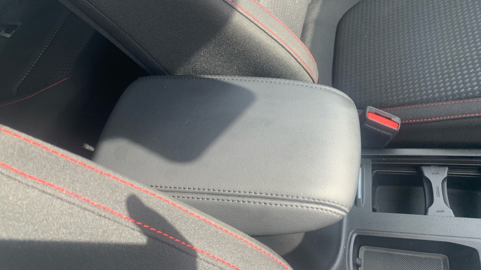 Ford Focus 1.0 EcoBoost 125 ST-Line Edition 5dr Petrol Estate - Image 36