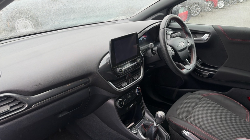 Ford Puma 1.0 EcoBoost Hybrid mHEV ST-Line Design 5dr Petrol Hatchback - Image 9