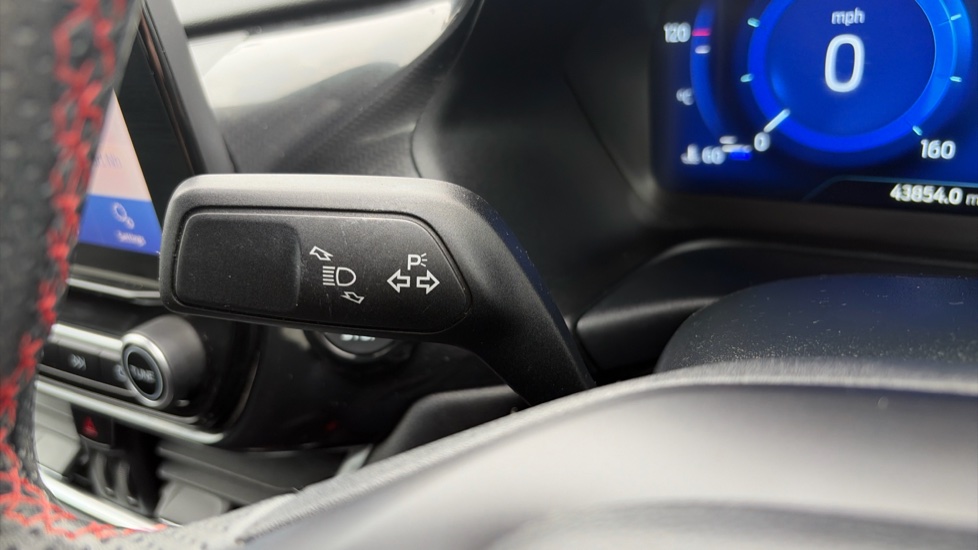 Ford Puma 1.0 EcoBoost Hybrid mHEV ST-Line Design 5dr Petrol Hatchback - Image 24