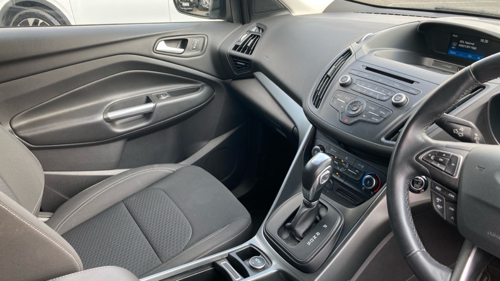 Ford Kuga 1.5 EcoBoost 176 Zetec 5dr Auto Petrol Estate - Image 14