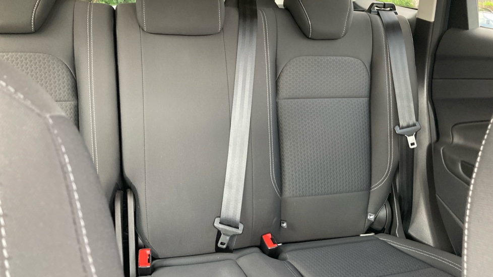 Ford Kuga 1.5 EcoBoost 176 Zetec 5dr Auto Petrol Estate - Image 15