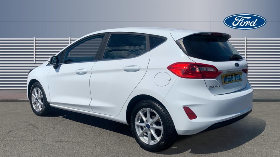 Ford Fiesta 1.1 Zetec 5dr Petrol Hatchback - Image 2