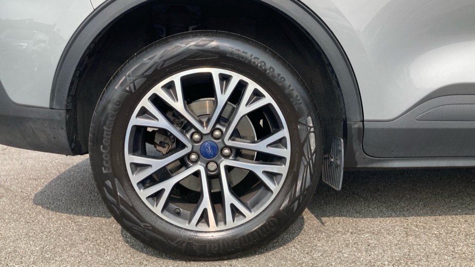 Ford Kuga 1.5 EcoBlue Titanium Edition 5dr Diesel Estate - Image 7