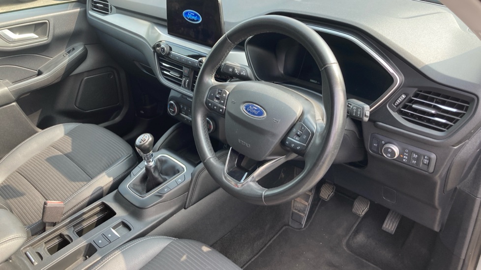 Ford Kuga 1.5 EcoBlue Titanium Edition 5dr Diesel Estate - Image 11
