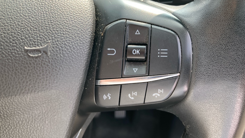 Ford Kuga 1.5 EcoBlue Titanium Edition 5dr Diesel Estate - Image 25