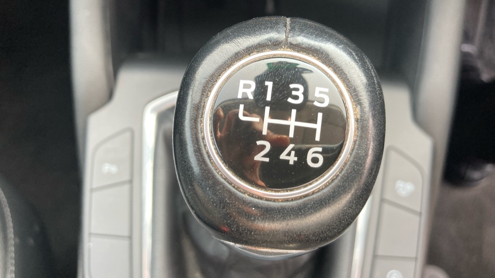 Ford Kuga 1.5 EcoBlue Titanium Edition 5dr Diesel Estate - Image 31