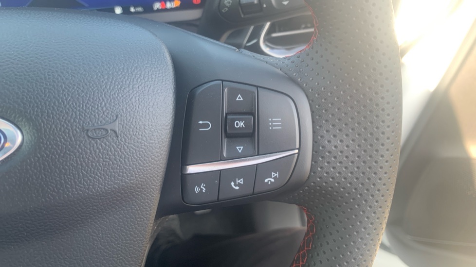 Ford Puma 1.0 EcoBoost Hybrid mHEV ST-Line 5dr DCT Petrol Hatchback - Image 22