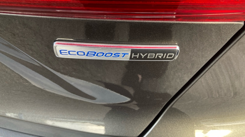 Ford Focus 1.0 EcoBoost Hybrid mHEV 125 Titanium Edition 5dr Petrol Hatchback - Image 33