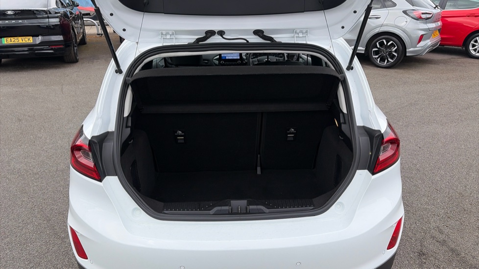 Ford Fiesta 1.0 EcoBoost Active X 5dr Petrol Hatchback - Image 4