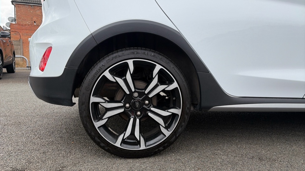 Ford Fiesta 1.0 EcoBoost Active X 5dr Petrol Hatchback - Image 7