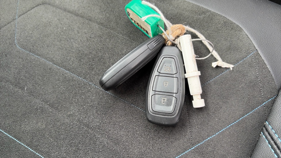 Ford Fiesta 1.0 EcoBoost Active X 5dr Petrol Hatchback - Image 20