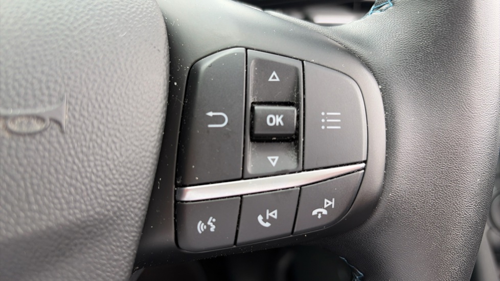 Ford Fiesta 1.0 EcoBoost Active X 5dr Petrol Hatchback - Image 23