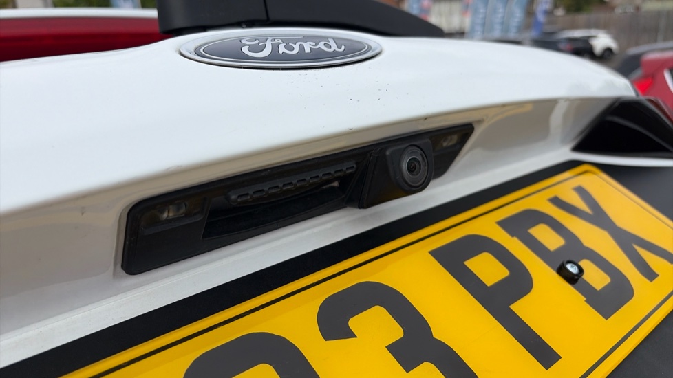 Ford Fiesta 1.0 EcoBoost Active X 5dr Petrol Hatchback - Image 37
