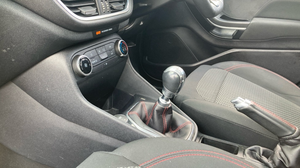 Ford Fiesta 1.0 EcoBoost 125 ST-Line 5dr Petrol Hatchback - Image 13