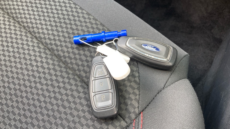 Ford Fiesta 1.0 EcoBoost 125 ST-Line 5dr Petrol Hatchback - Image 19