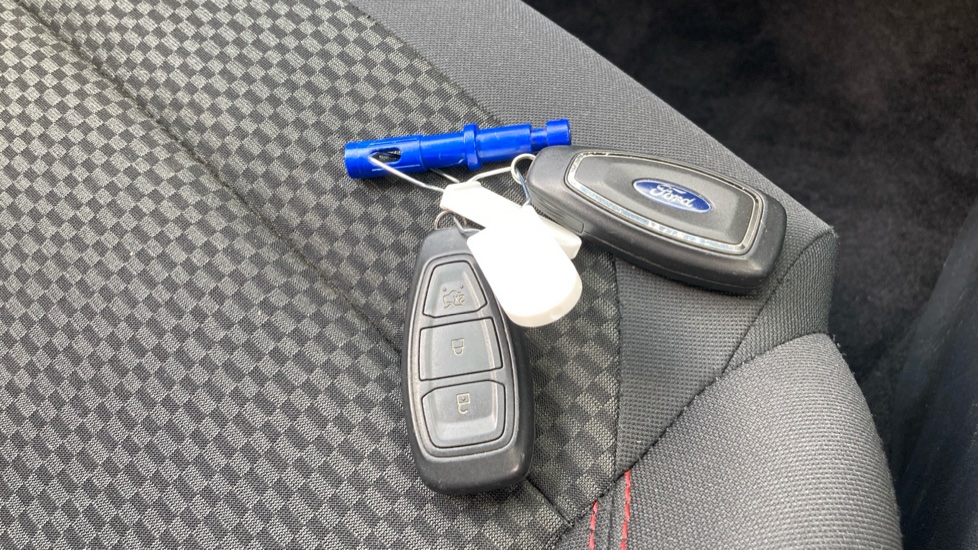 Ford Fiesta 1.0 EcoBoost 125 ST-Line 5dr Petrol Hatchback - Image 20