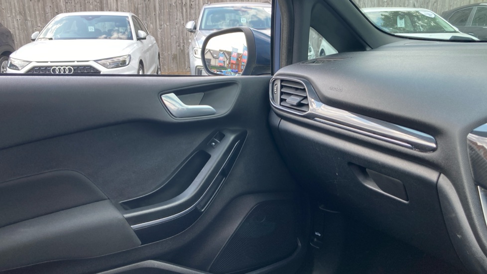Ford Fiesta 1.0 EcoBoost 125 ST-Line 5dr Petrol Hatchback - Image 39