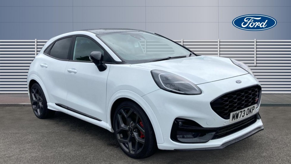 Ford Puma ST 1.5 EcoBoost ST 5dr Petrol Hatchback - Image 1