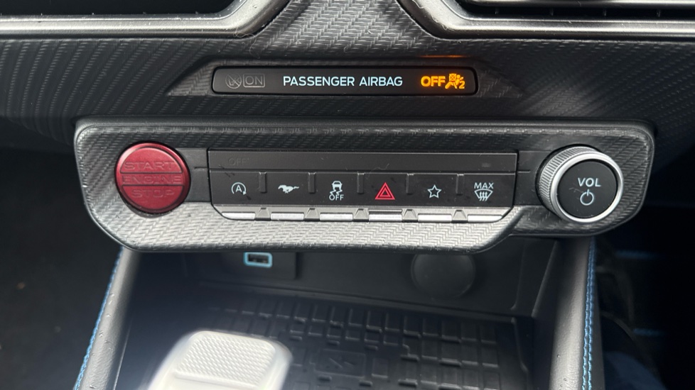 Ford Mustang 5.0 V8 Dark Horse 2dr Auto Petrol Coupe - Image 23