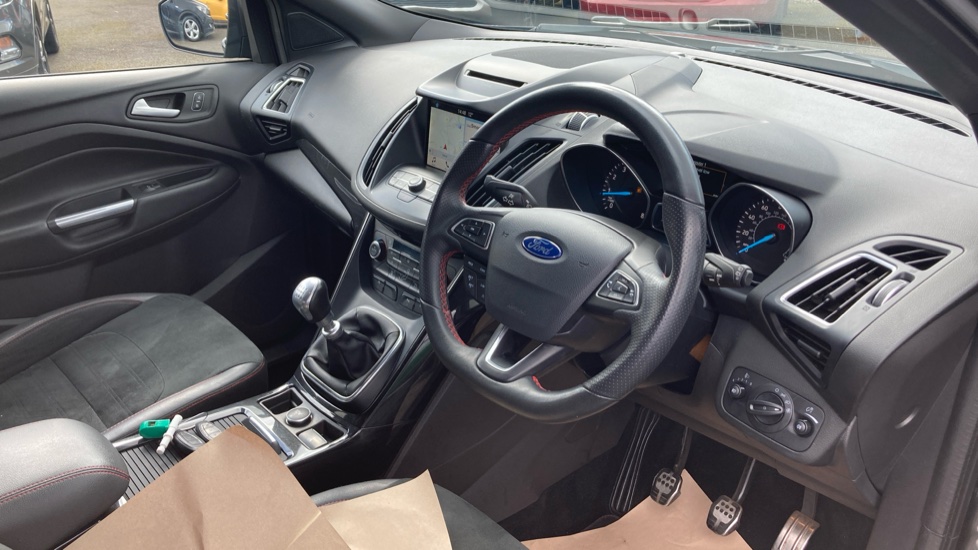 Ford Kuga 1.5 EcoBoost ST-Line 5dr 2WD Petrol Estate - Image 11