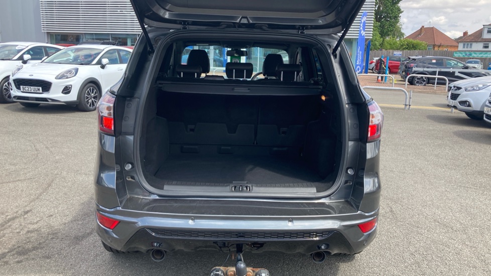 Ford Kuga 2.0 TDCi 180 ST-Line 5dr Diesel Estate - Image 4