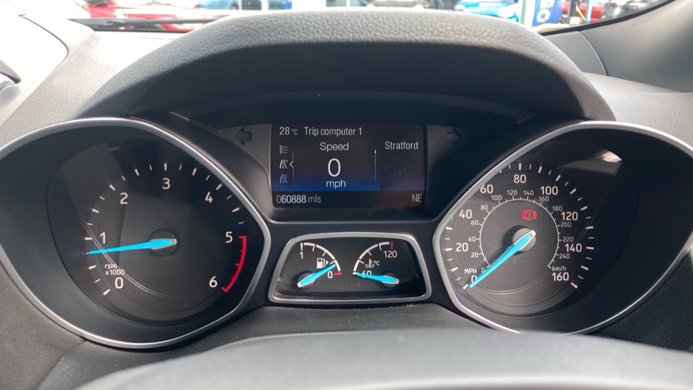 Ford Kuga 2.0 TDCi 180 ST-Line 5dr Diesel Estate - Image 18