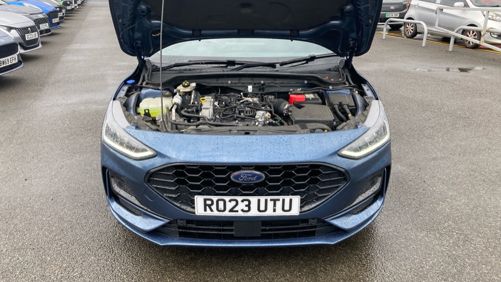 Ford Focus 1.0 EcoBoost Hybrid mHEV ST-Line 5dr Auto Petrol Hatchback - Image 8