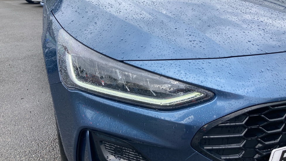 Ford Focus 1.0 EcoBoost Hybrid mHEV ST-Line 5dr Auto Petrol Hatchback - Image 22