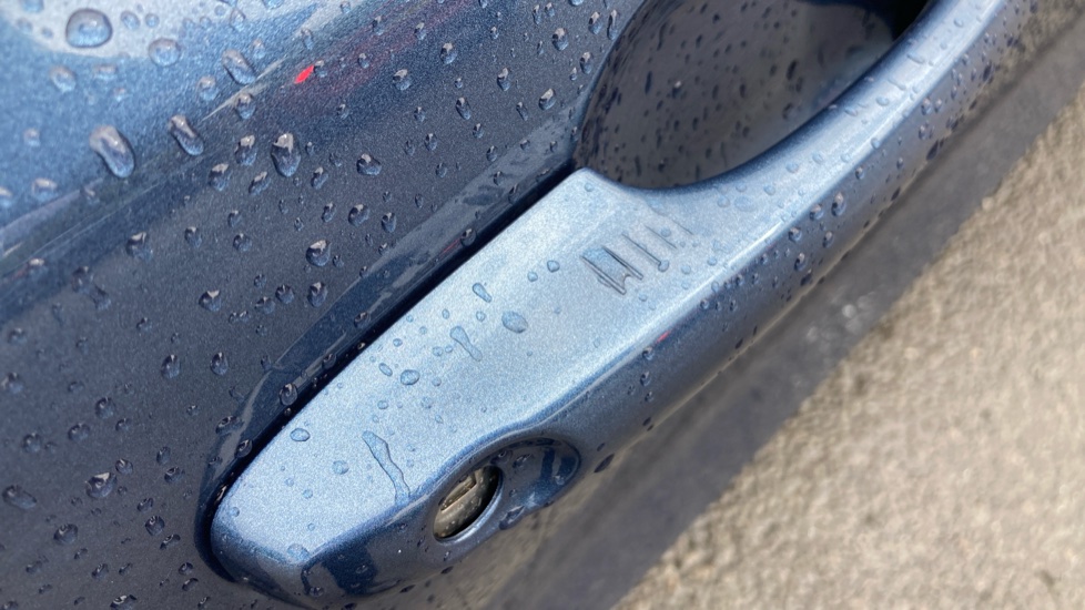 Ford Focus 1.0 EcoBoost Hybrid mHEV ST-Line 5dr Auto Petrol Hatchback - Image 31