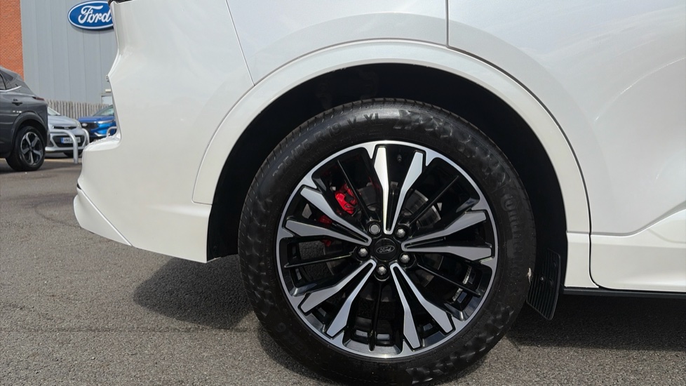 Ford Kuga 2.5 FHEV ST-Line X Edition 5dr CVT Hybrid Estate - Image 7