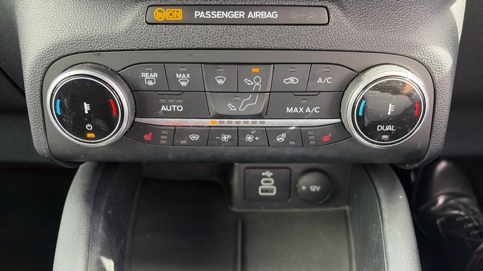 Ford Kuga 2.5 FHEV ST-Line X Edition 5dr CVT Hybrid Estate - Image 25