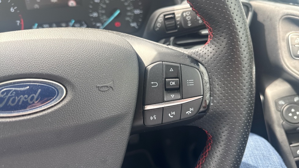 Ford Fiesta 1.0 EcoBoost Hybrid mHEV 125 ST-Line 5dr Petrol Hatchback - Image 31