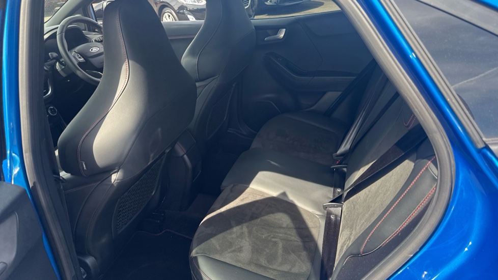 Ford Puma ST 1.5 EcoBoost ST 5dr Petrol Hatchback - Image 16