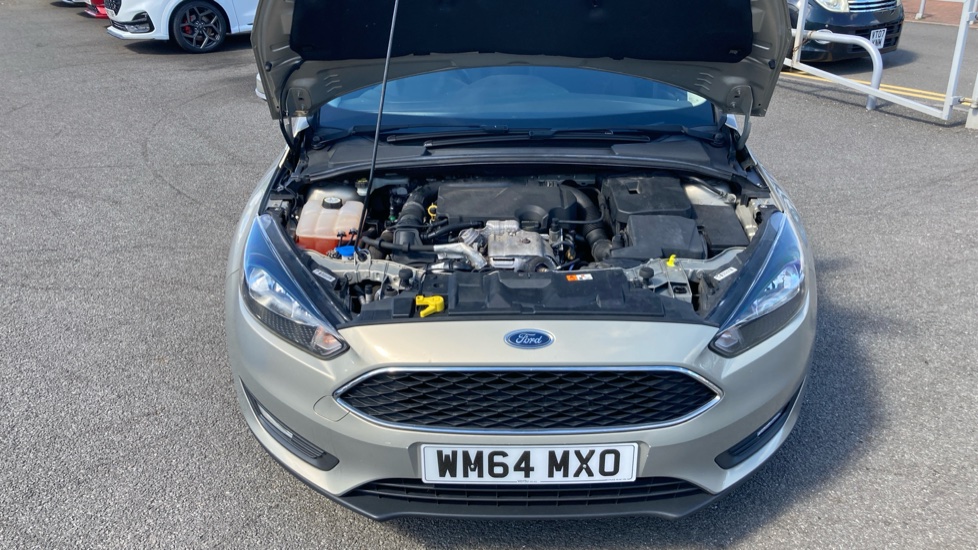 Ford Focus 1.0 EcoBoost 125 Zetec 5dr Petrol Hatchback - Image 8