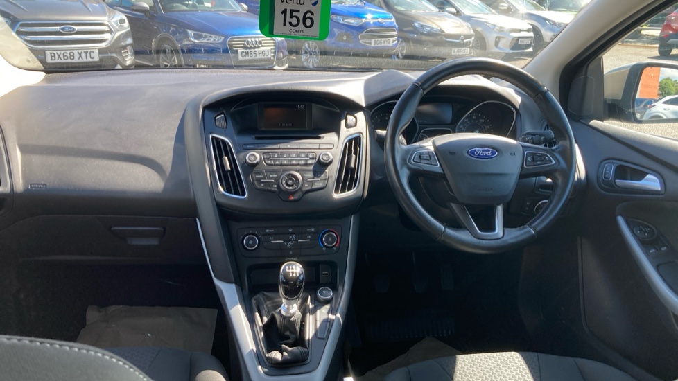 Ford Focus 1.0 EcoBoost 125 Zetec 5dr Petrol Hatchback - Image 10