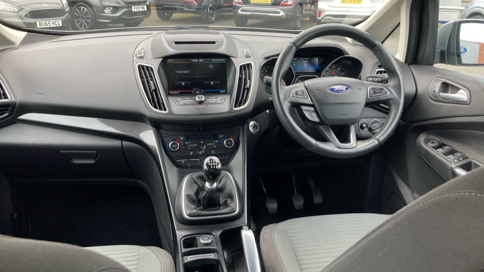 Ford Grand C-MAX 1.0 EcoBoost 125 Titanium 5dr Petrol Estate - Image 10