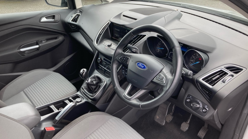 Ford Grand C-MAX 1.0 EcoBoost 125 Titanium 5dr Petrol Estate - Image 11