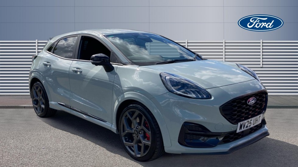 Ford Puma ST 1.0 EcoBoost Hybrid mHEV ST 5dr DCT Petrol Hatchback - Image 1