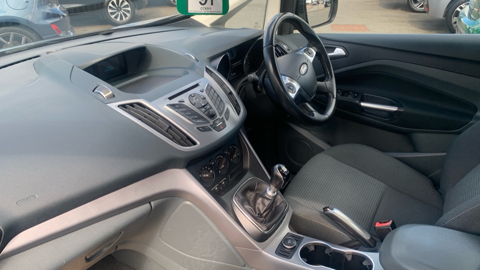 Ford Grand C-MAX 1.6 TDCi Zetec 5dr Diesel Estate - Image 9