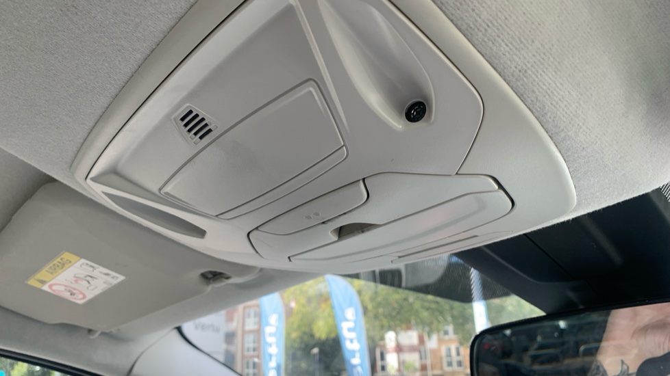 Ford Grand C-MAX 1.6 TDCi Zetec 5dr Diesel Estate - Image 35