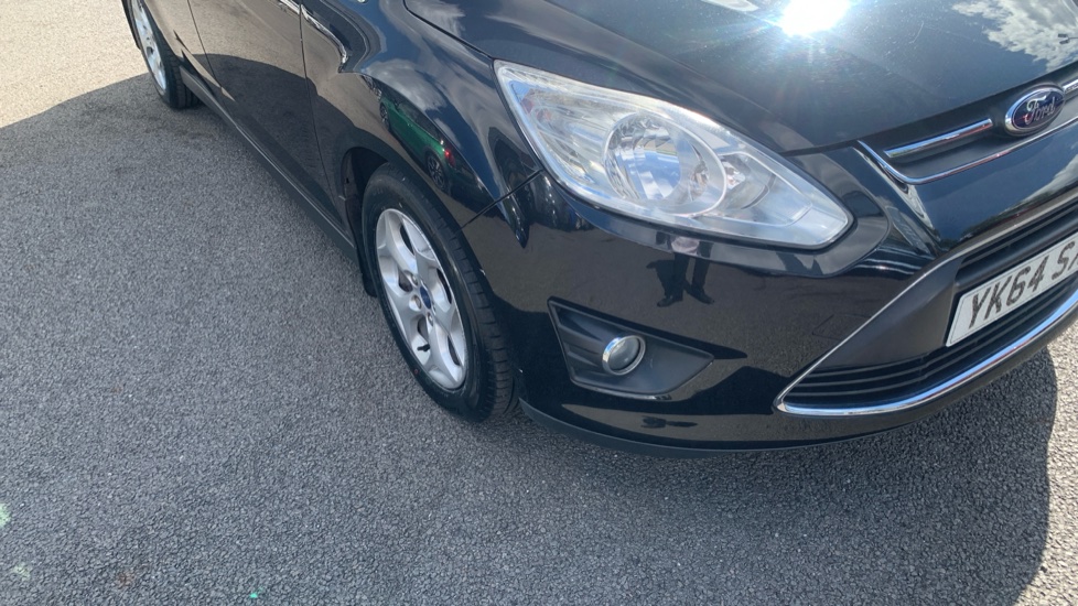 Ford Grand C-MAX 1.6 TDCi Zetec 5dr Diesel Estate - Image 38