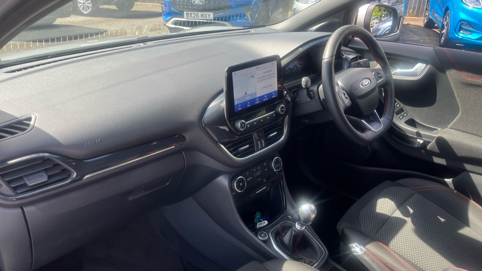 Ford Puma 1.0 EcoBoost Hybrid mHEV ST-Line 5dr Petrol Hatchback - Image 9